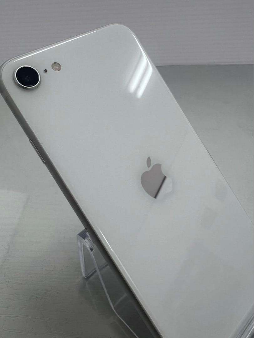 美品　 iPhone SE2 128GB ホワイト SIMフリー