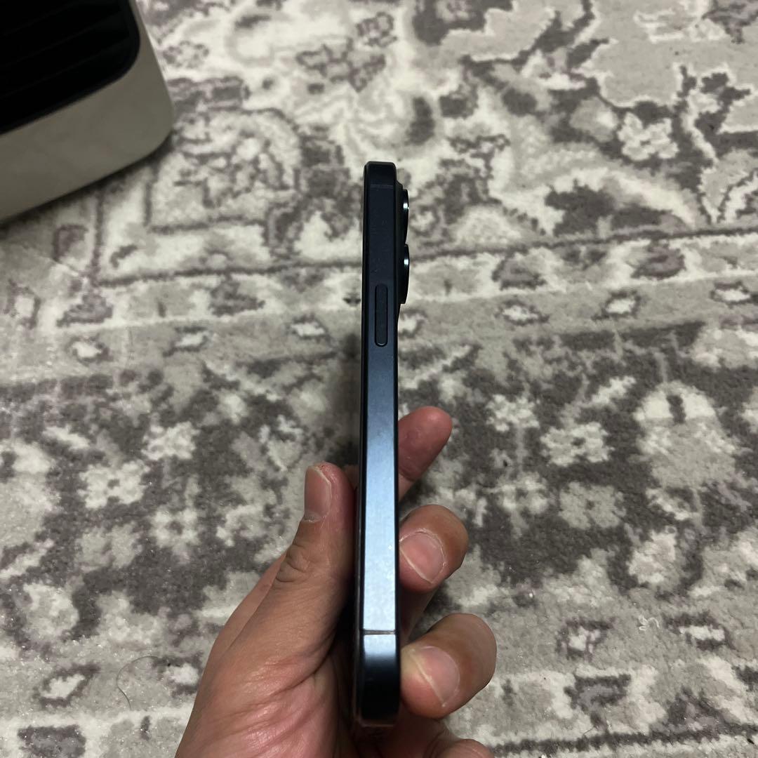o*a様 Apple iPhone 15 Pro 本体 画面修復歴有