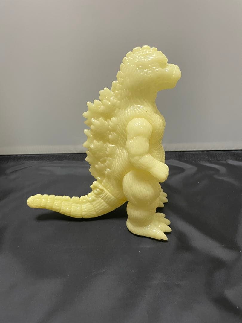 M1号 ビオゴジ・ビオランテ