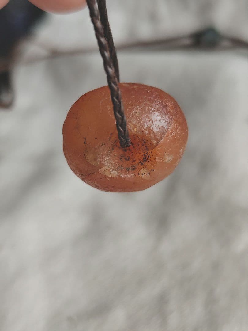 Ancient Carnelian 蝋引き紐　ネックレス