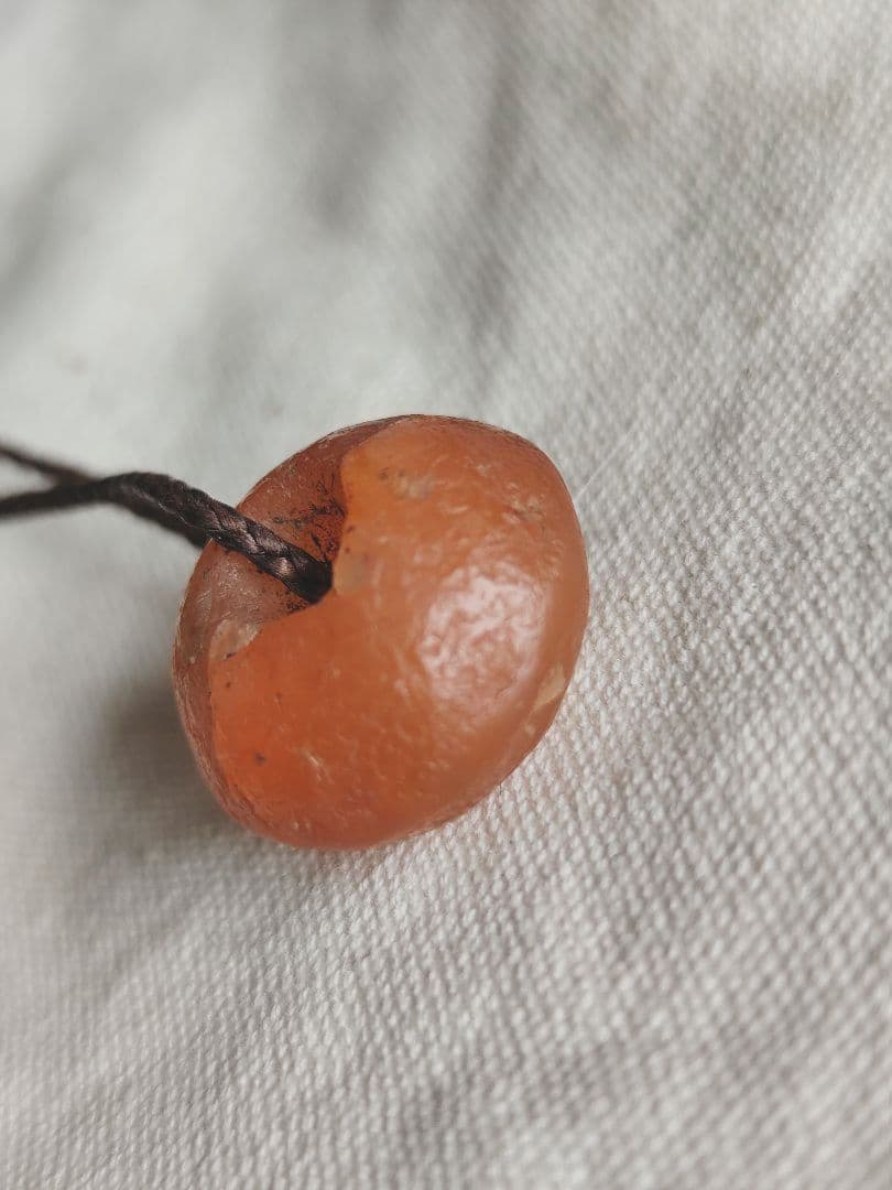 Ancient Carnelian 蝋引き紐　ネックレス