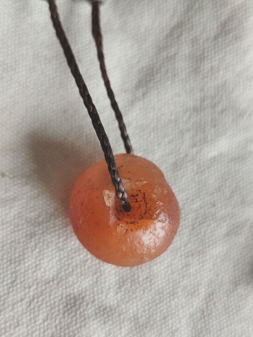 Ancient Carnelian 蝋引き紐　ネックレス