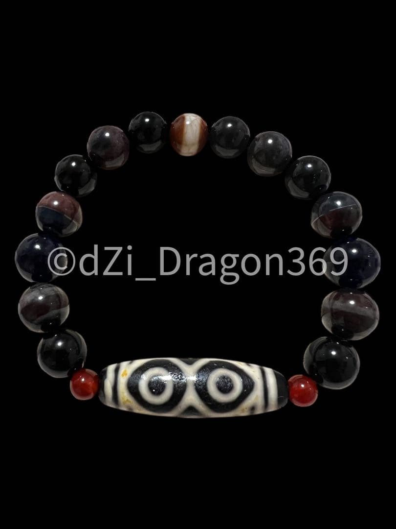 dZi beadsジービーズ 西蔵 龍眼天珠（龍六眼天珠）のブレス