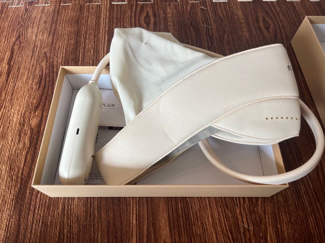 NIPLUX　CHILLMET（チルメット）　ヘッドマッサージ