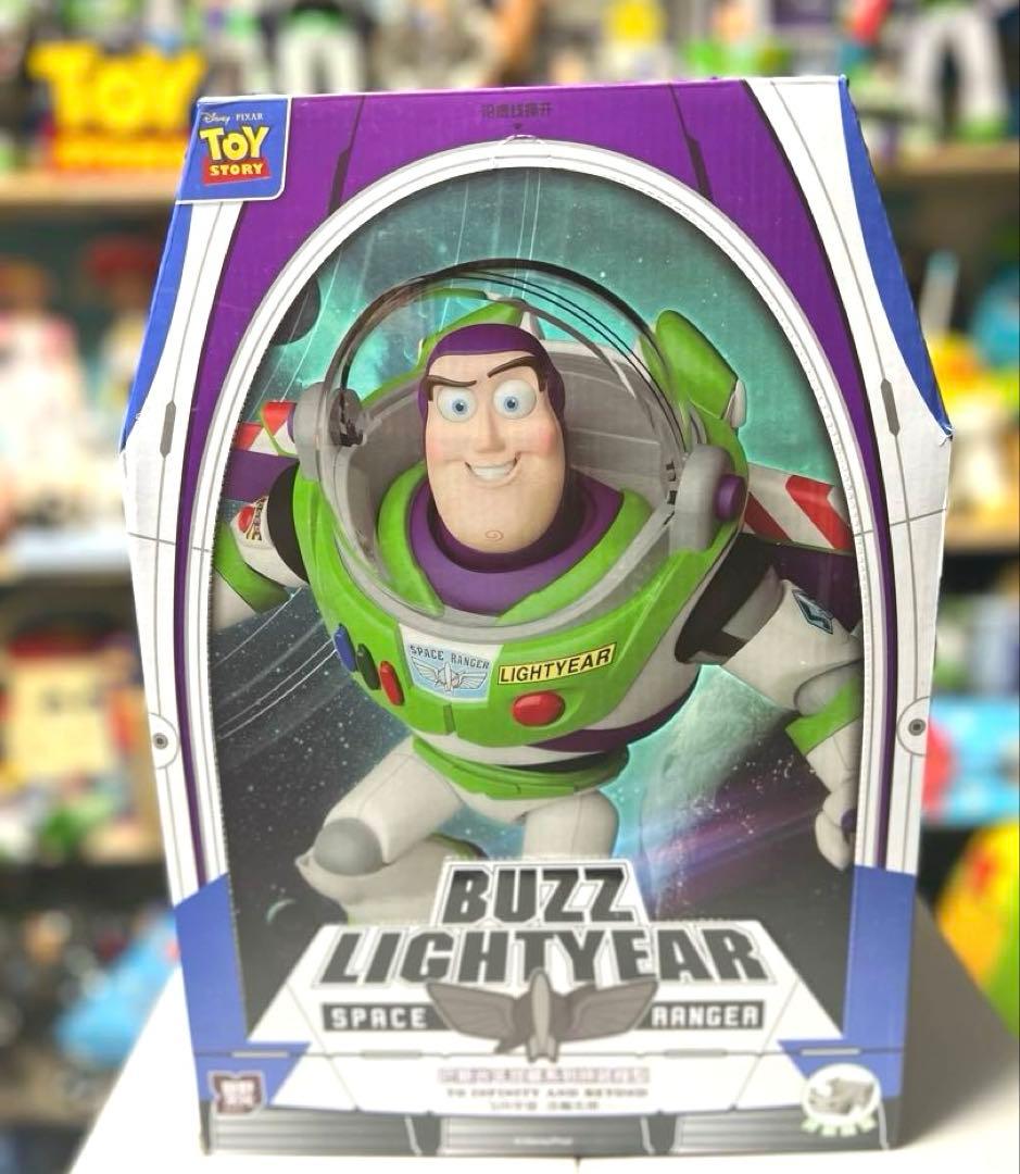 海外限定　トイストーリー　バズライトイヤー 等身大　モデルキットTOYSTORY