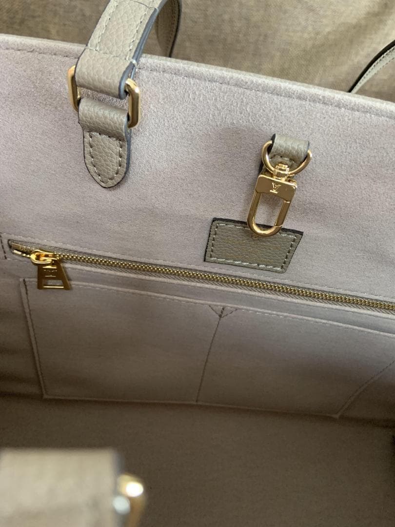 LOUIS VUITTONオンザゴーMM アンプラント トゥルトレール×クレーム