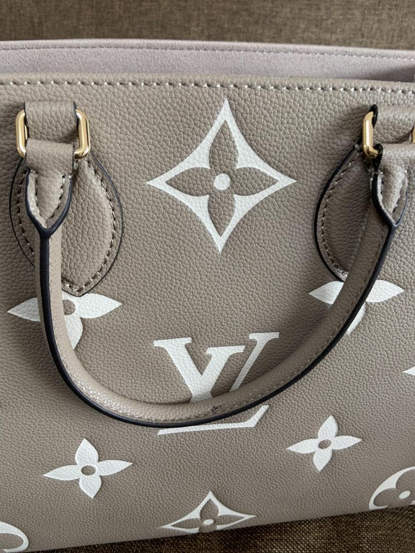 LOUIS VUITTONオンザゴーMM アンプラント トゥルトレール×クレーム