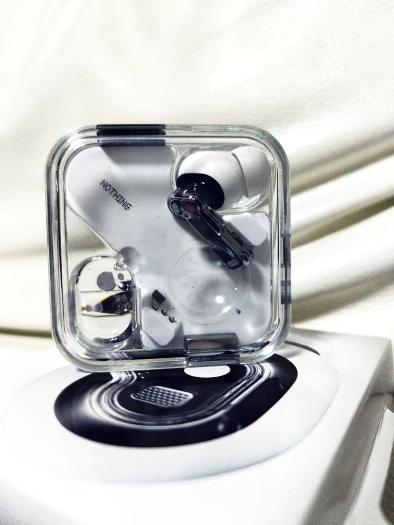 Nothing Ear ワイヤレスイヤホン ホワイト