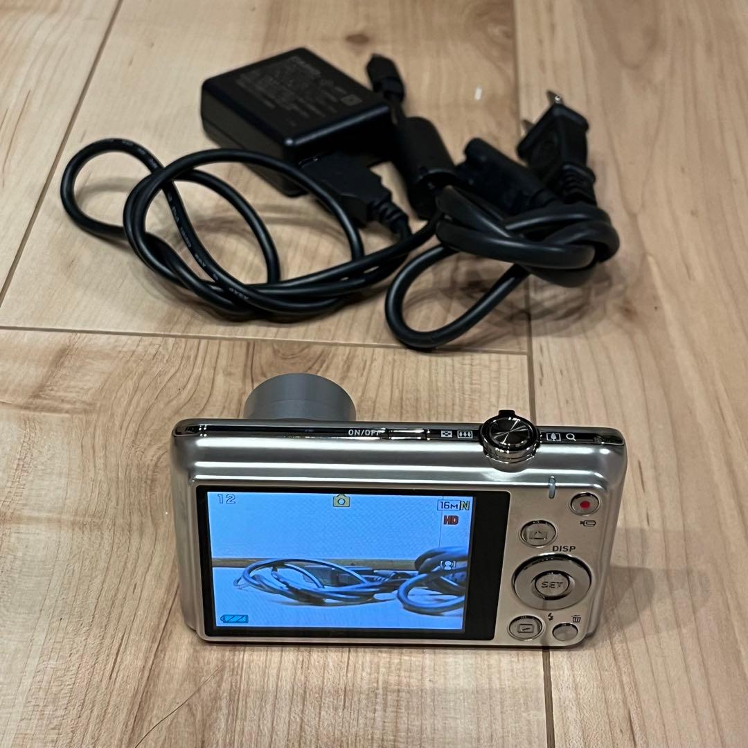《送料込》CASIO EXILIM EX-ZS25 デジタルカメラ　充電器付