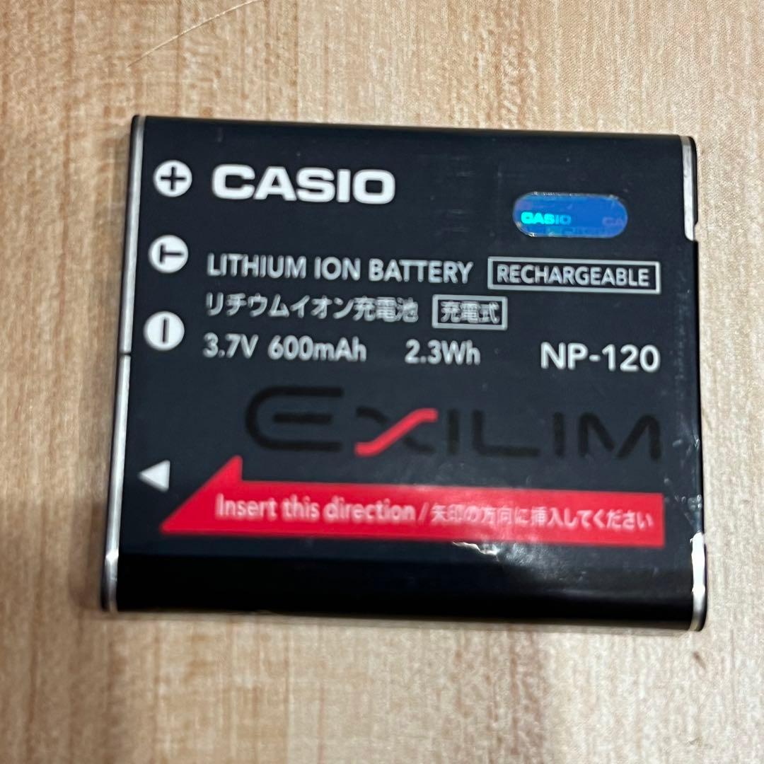 《送料込》CASIO EXILIM EX-ZS25 デジタルカメラ　充電器付