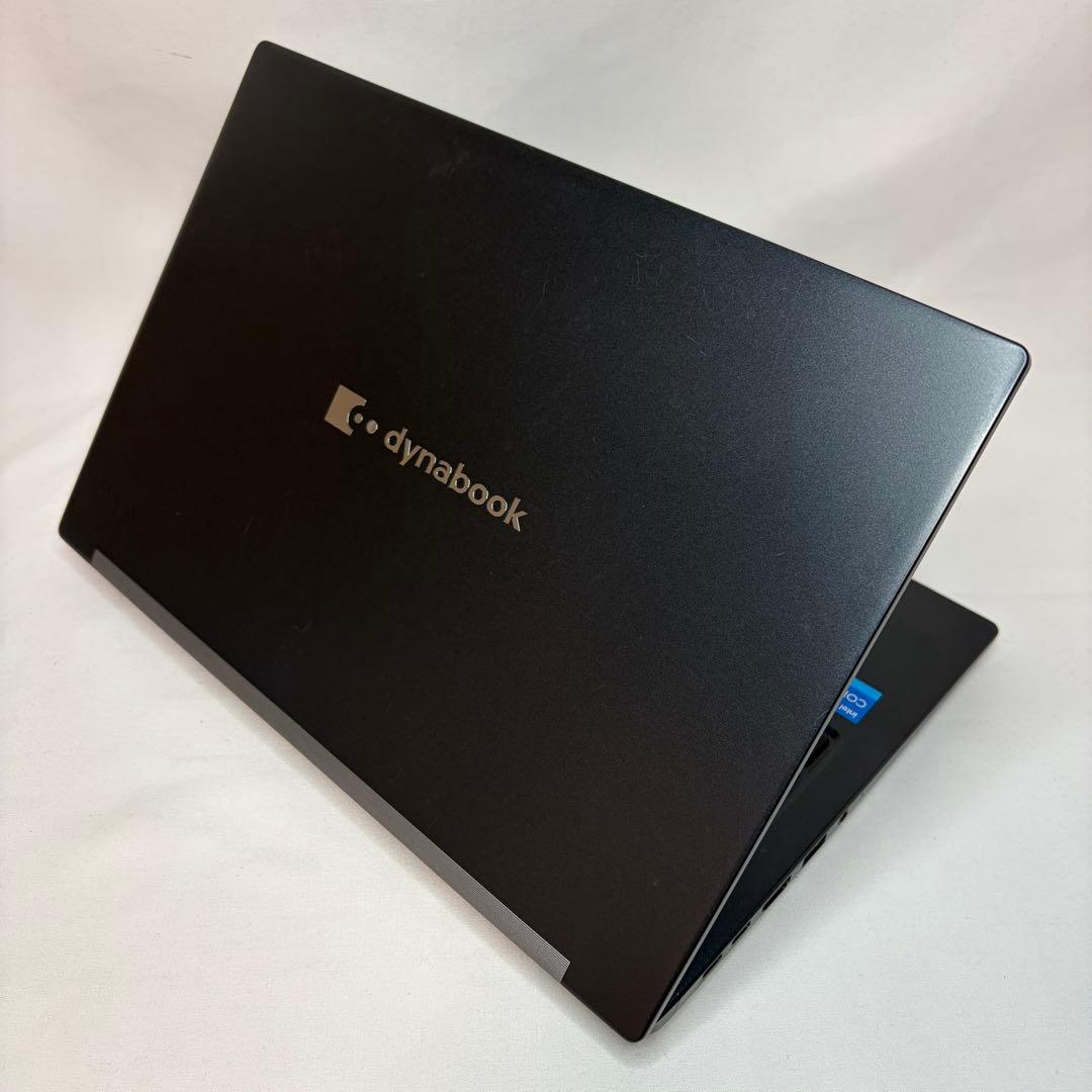 準美品 dynabook G83 第11世代 i5 8GB 13.3型 フルHD