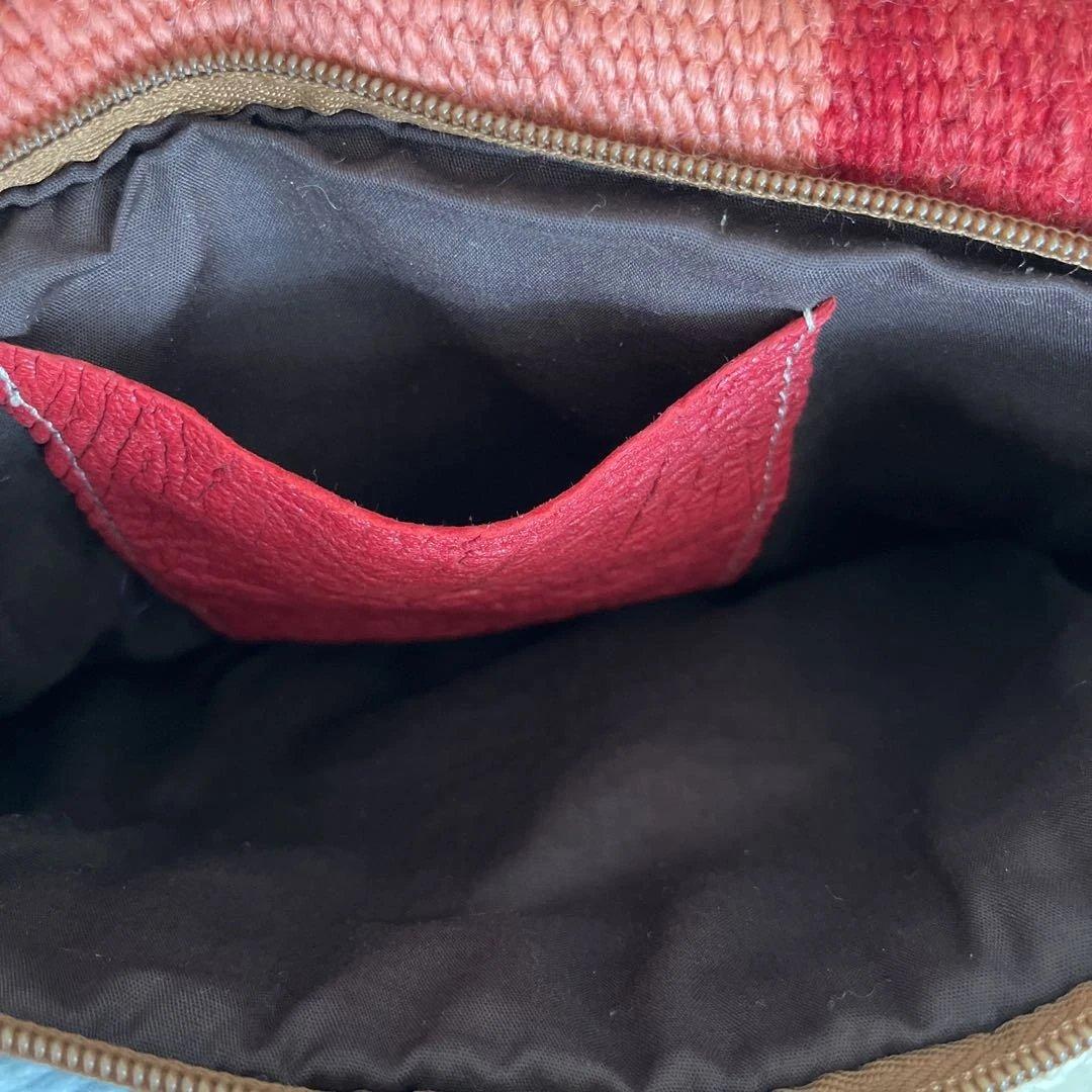 モロッコ　ハンドメイド　クラッチバック