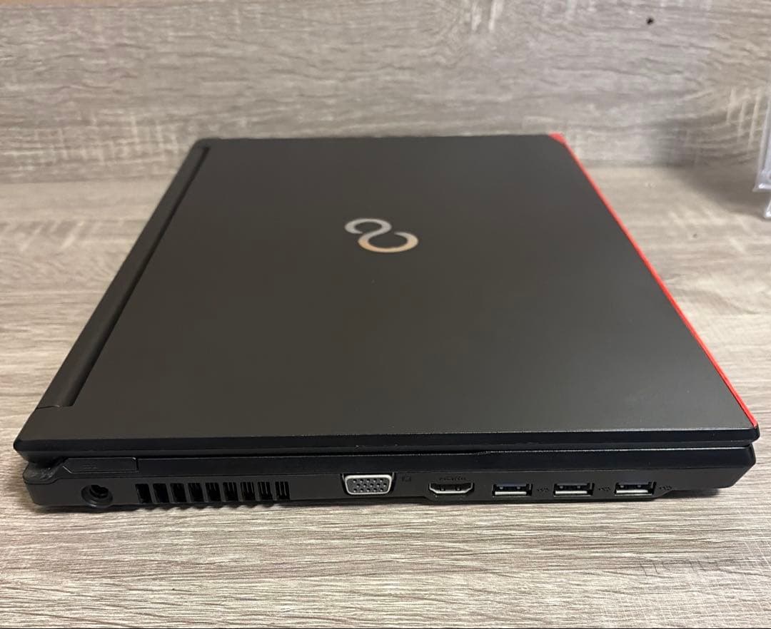 Window11Pro 15.6型 RAM 4GB SSD 128HB マウス付