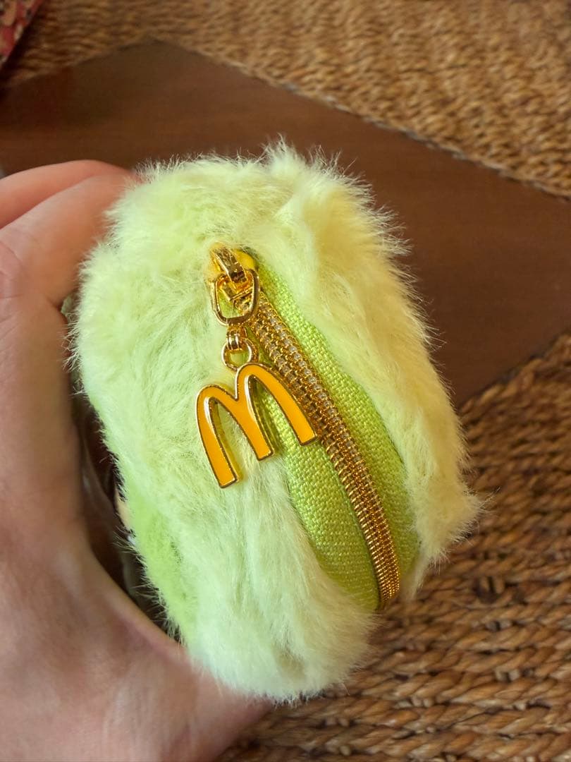 【限定】マクドナルド × パワーパフガールズ モフモフポーチ全3種（限定紙袋付）