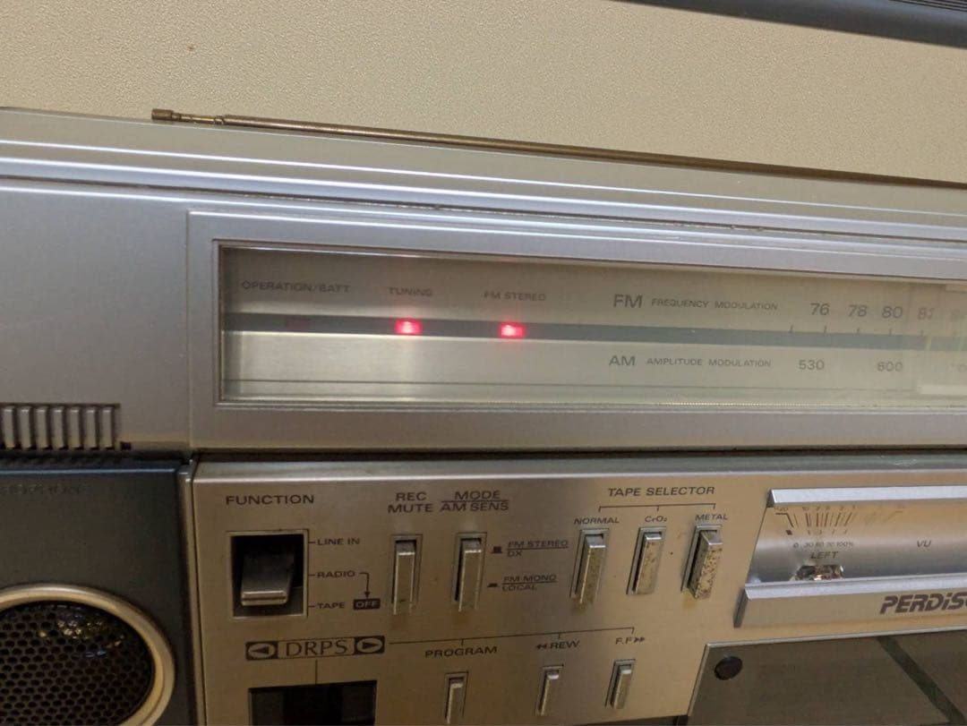 日立パディスコ　TRK-8600 ラジカセ