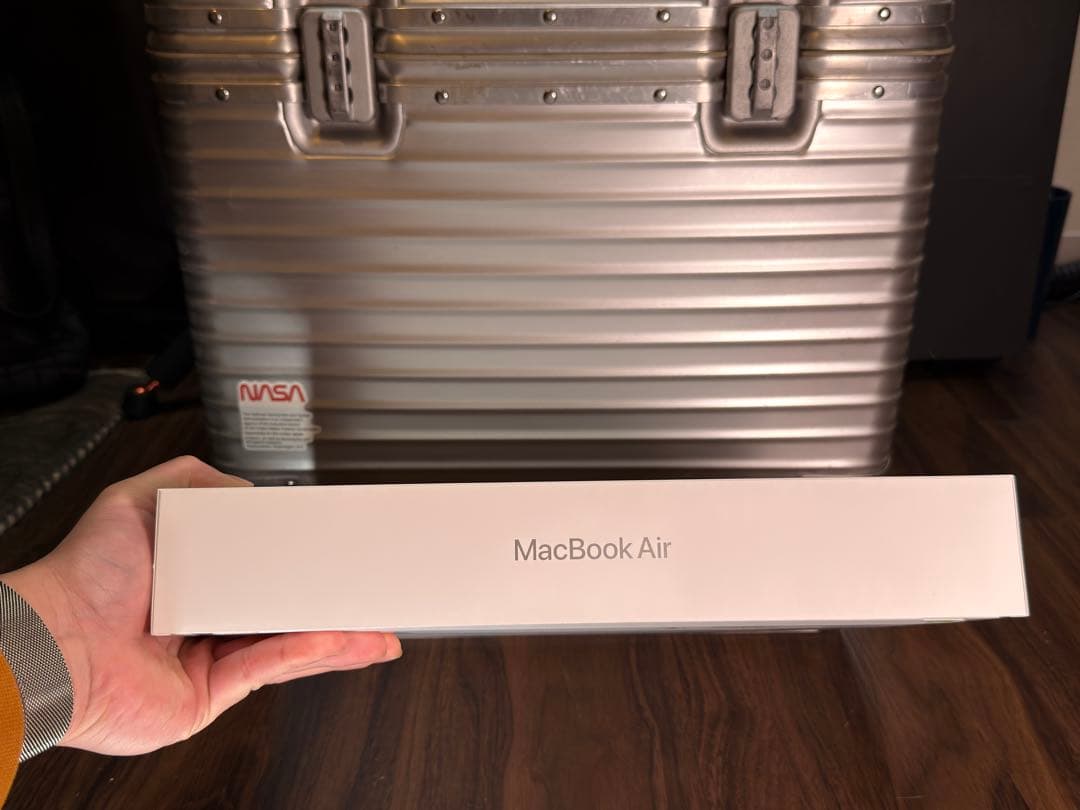 【先着順セール！】新品未開封 MacBook Air M4 13インチ 256