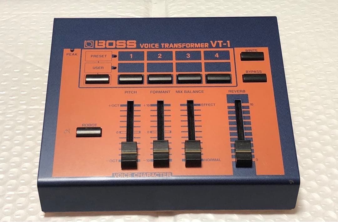 ギター BOSS VT-1