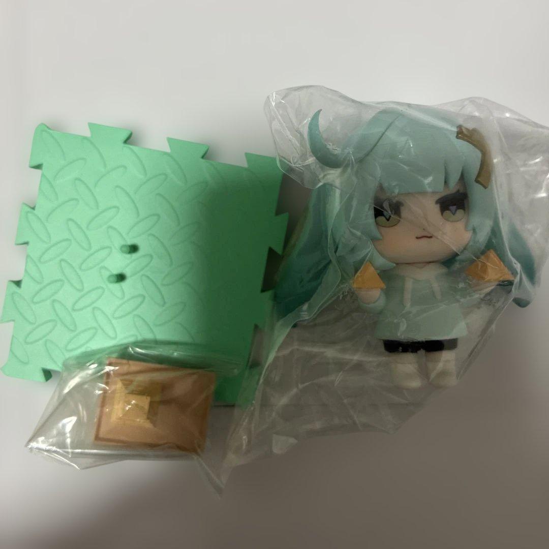 原神　童夢奇珍　ファルザン　シトラリ　キィニチ　フィギュアセット