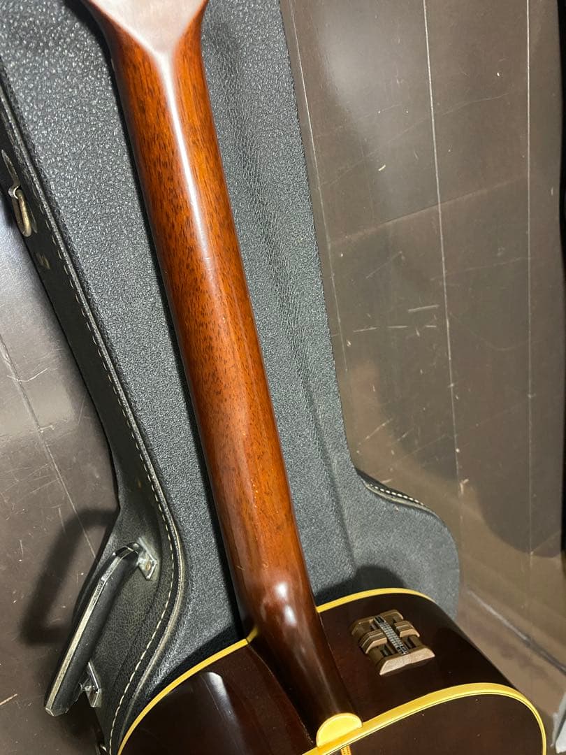 アコースティックギター　takamine