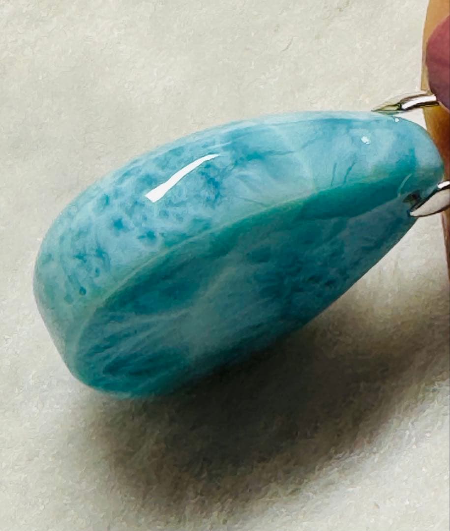 天然高品質ラリマー雫型ペンダントトップ