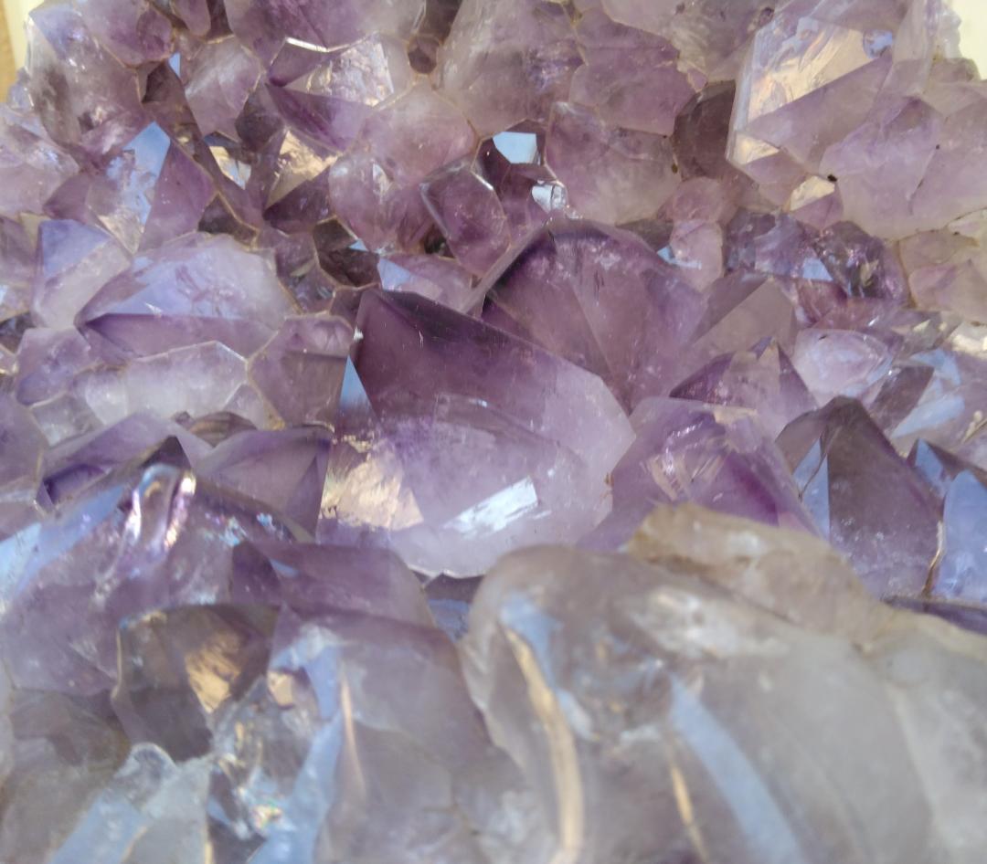 アメジスト クラスター 原石　誕生石　魔除け　金運　鑑賞石　台付 パワーストン