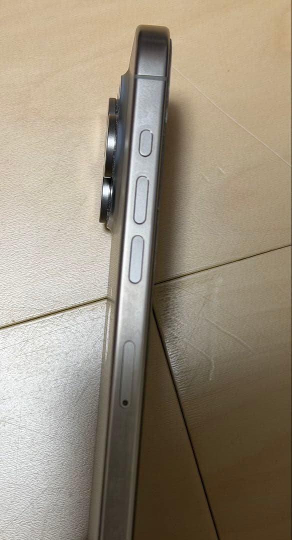 Apple iPhone 15 Pro 128gb 美品