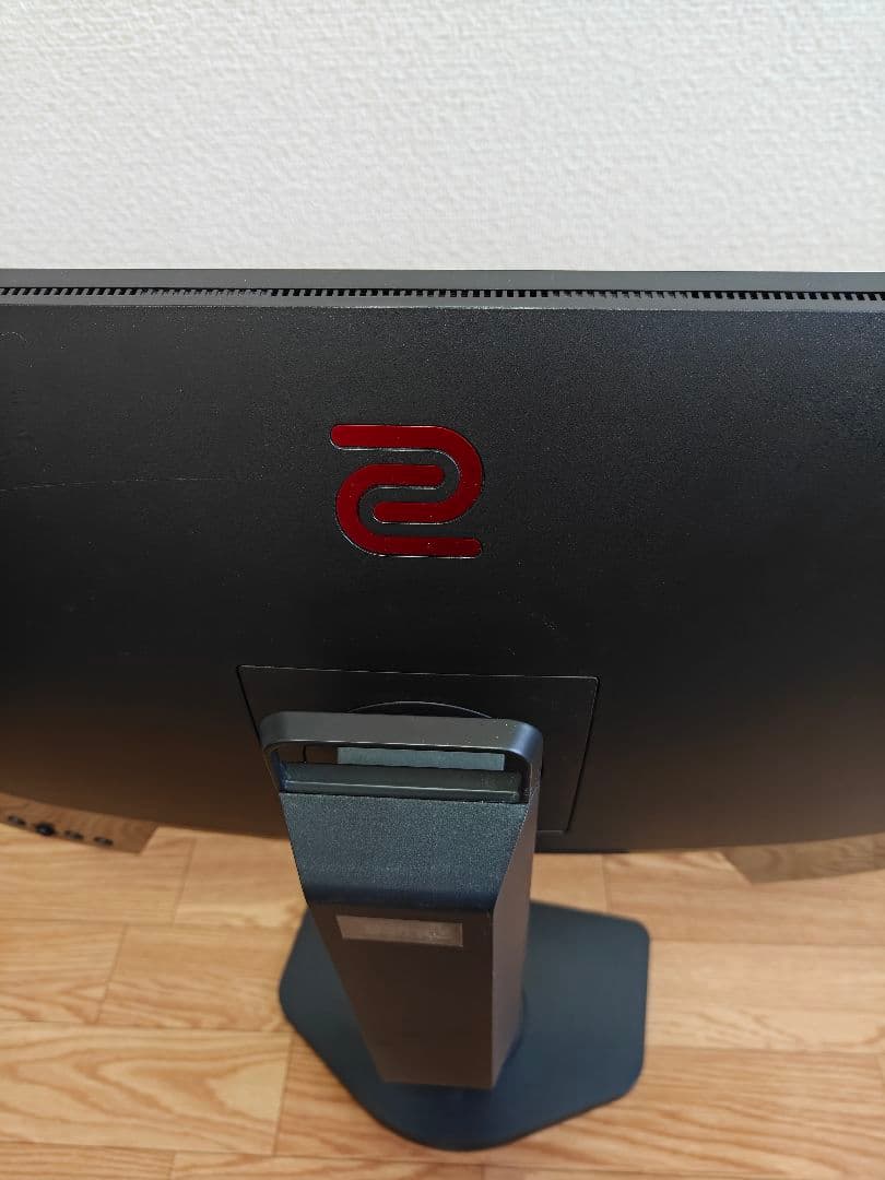 BenQ XL2411K ゲーミングモニター 本体　箱有り