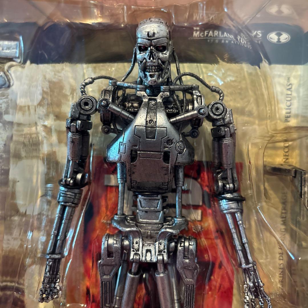 ムービーマニアックス5 ターミネーター2（T-800）フィギュア