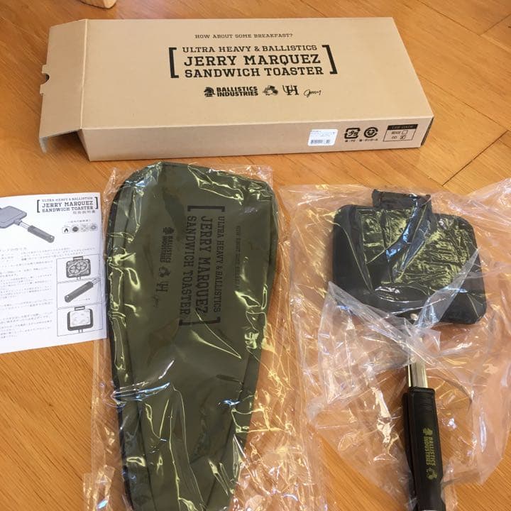 未使用　バリスティクス ホットサンドメーカー＆ケース トム&ジェリー　キャンプ