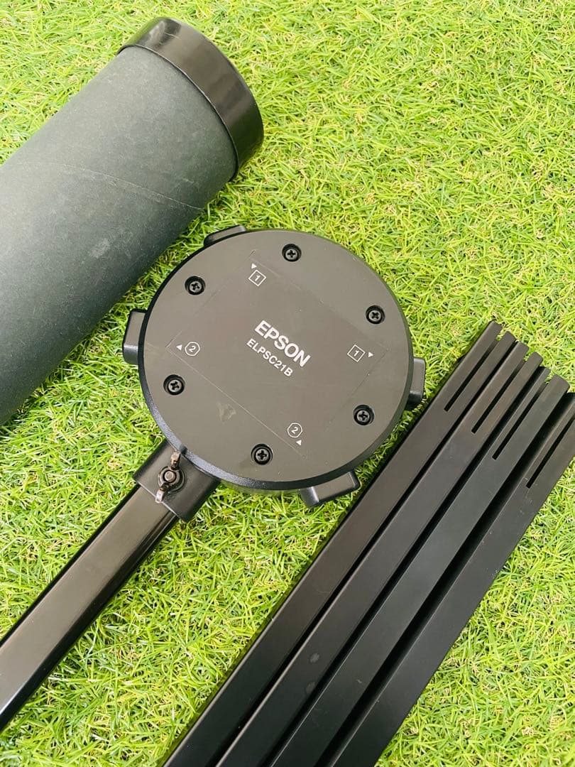 EPSON モバイルスクリーン 80インチ ELPSC21B