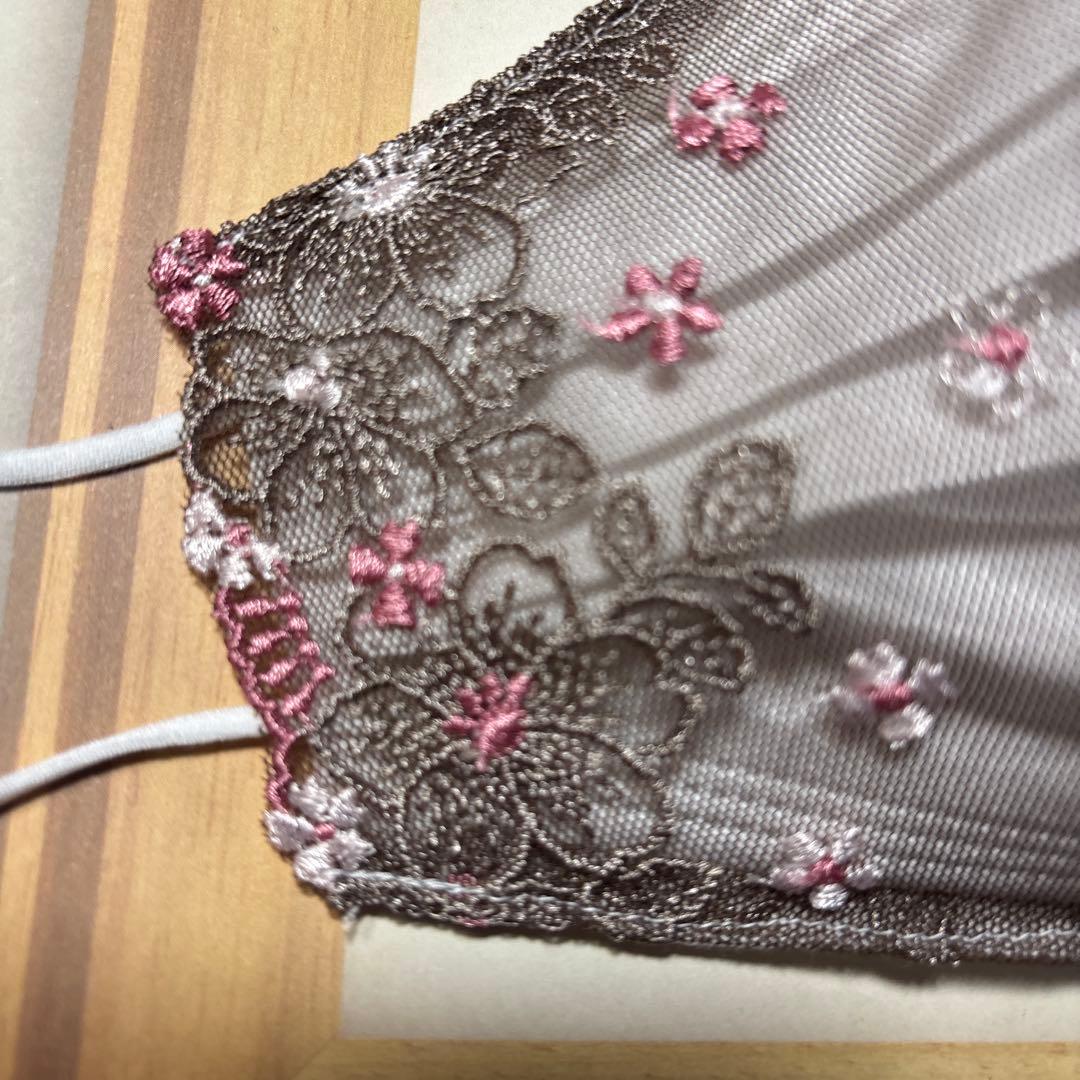 677 不織布マスクカバー レース 刺繍 フラワー