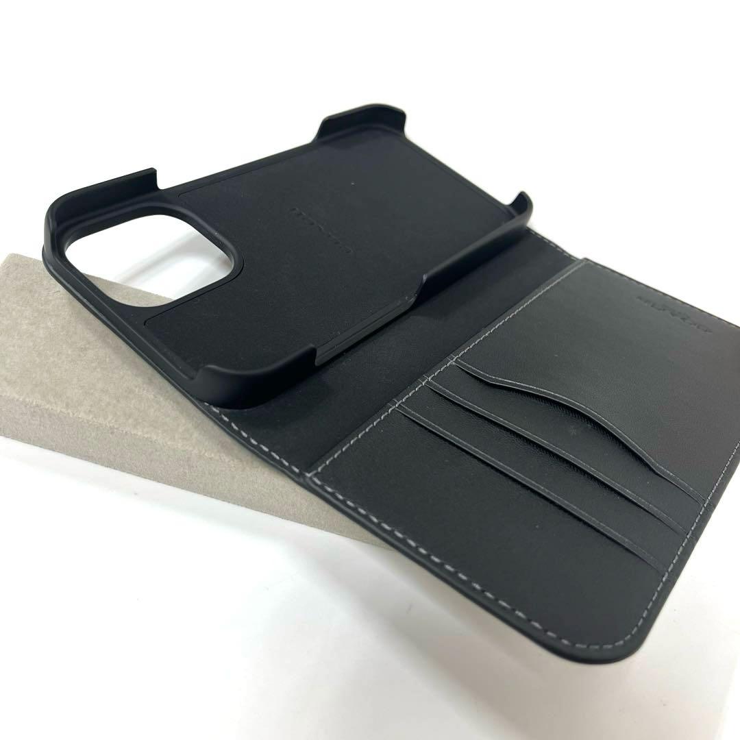 【美品】コーチ シグネチャー柄 iPhone16用手帳型カバー ブラック