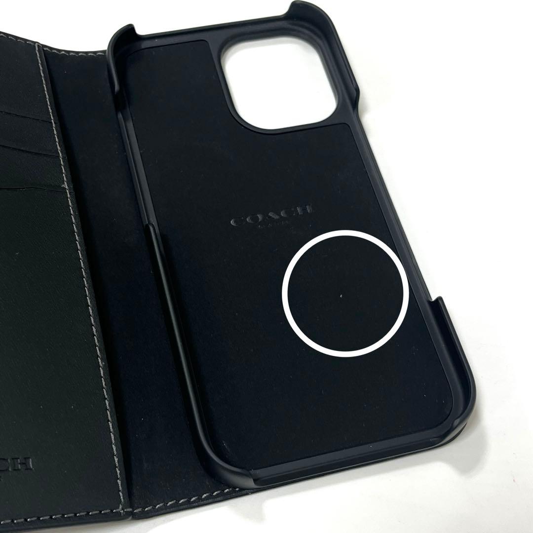 【美品】コーチ シグネチャー柄 iPhone16用手帳型カバー ブラック