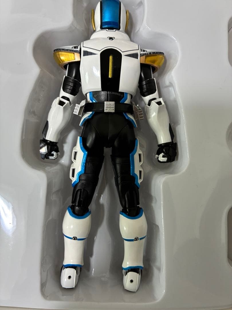 [開封品] S.H.フィギュアーツ 真骨彫製法 仮面ライダーイクサ