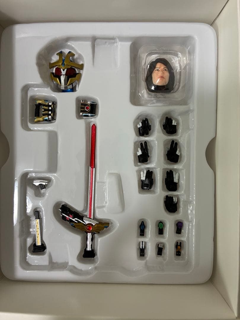 [開封品] S.H.フィギュアーツ 真骨彫製法 仮面ライダーイクサ