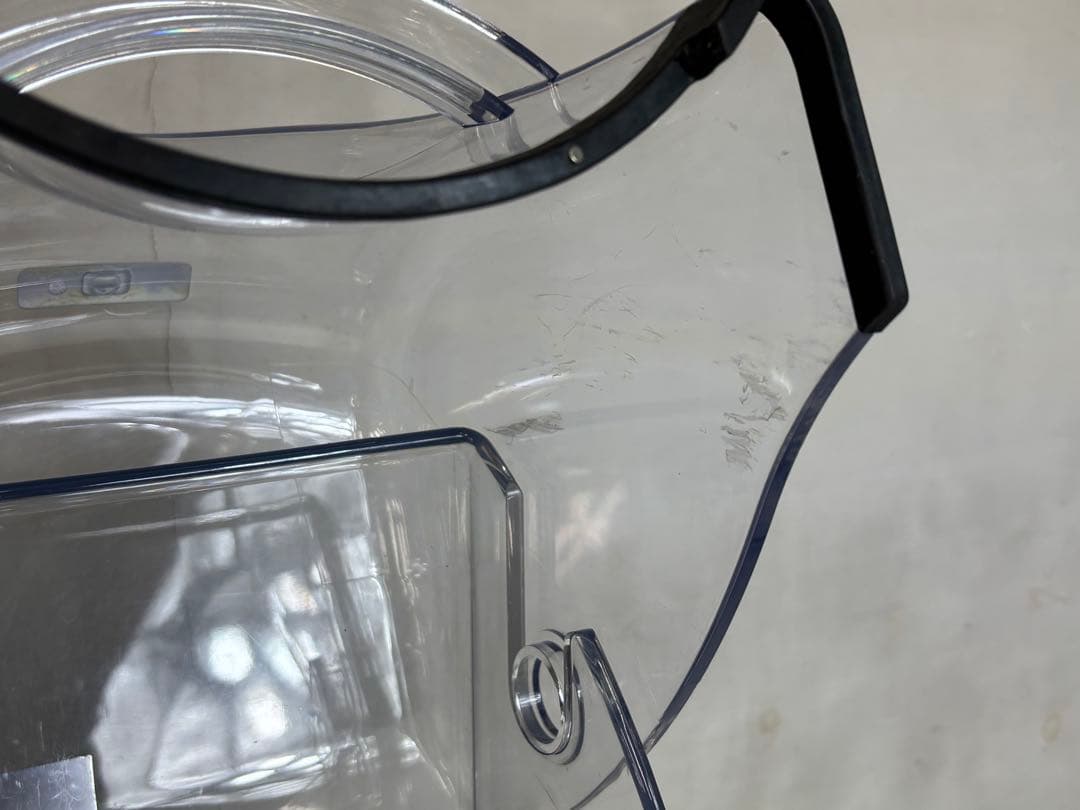 ブレンテック Qシリーズ ICB3 業務用 スムージーブレンダー 容器②