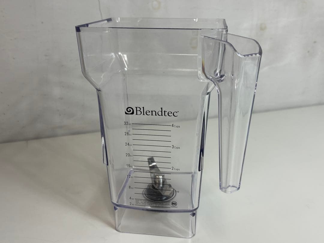 ブレンテック Qシリーズ ICB3 業務用 スムージーブレンダー 容器②