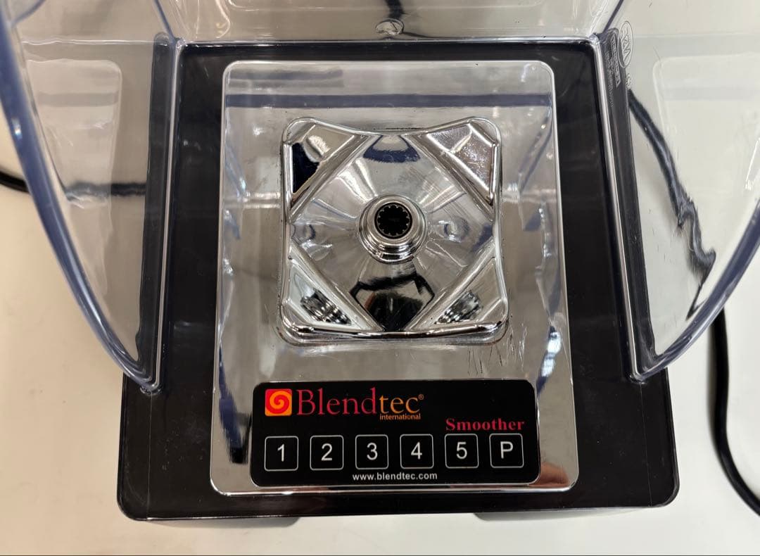 ブレンテック Qシリーズ ICB3 業務用 スムージーブレンダー 容器②