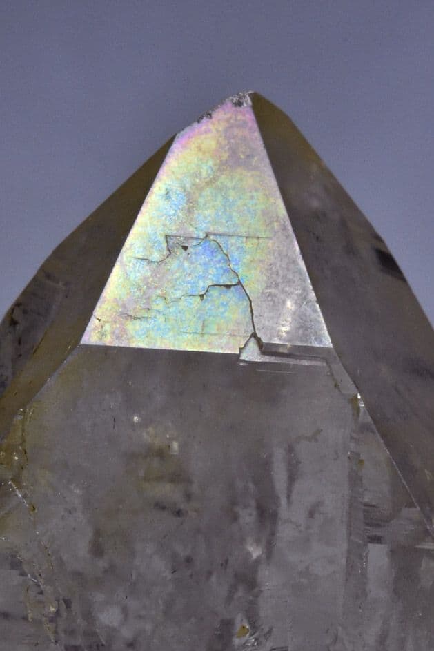 パキスタン スカルドゥ産 ライトゴールデンヒーラーポイント