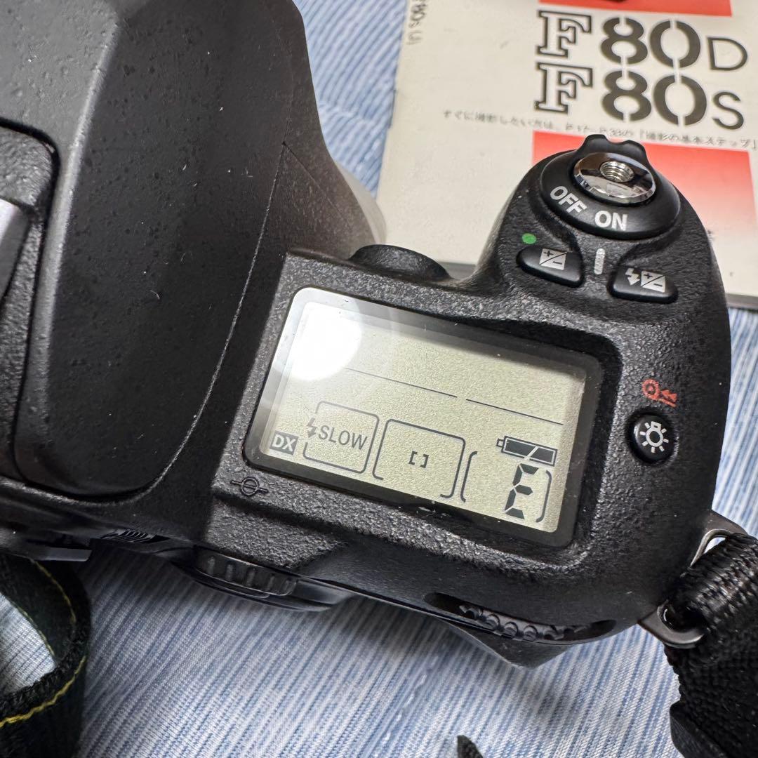 フィルムカメラ Nikon F80D / AF Nilkkor 28-80mm