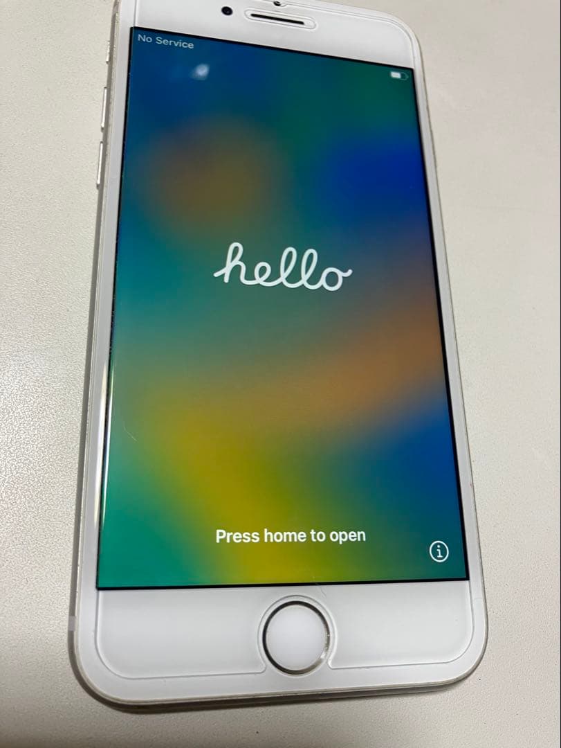 Apple iPhone 8 64G シルバー