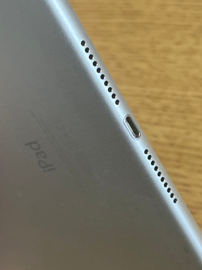 iPad本体 iPad mini 4 128GB Wi-Fi