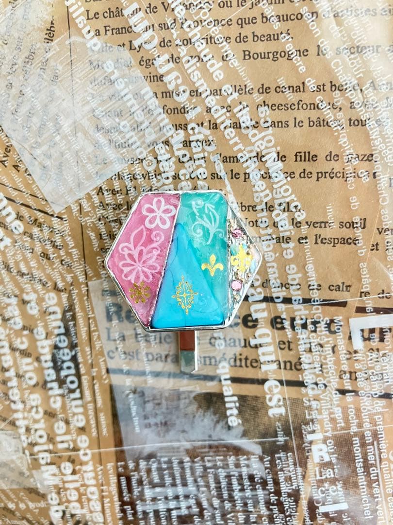 ハンドメイド　蓄光とターコイズのポニーフック