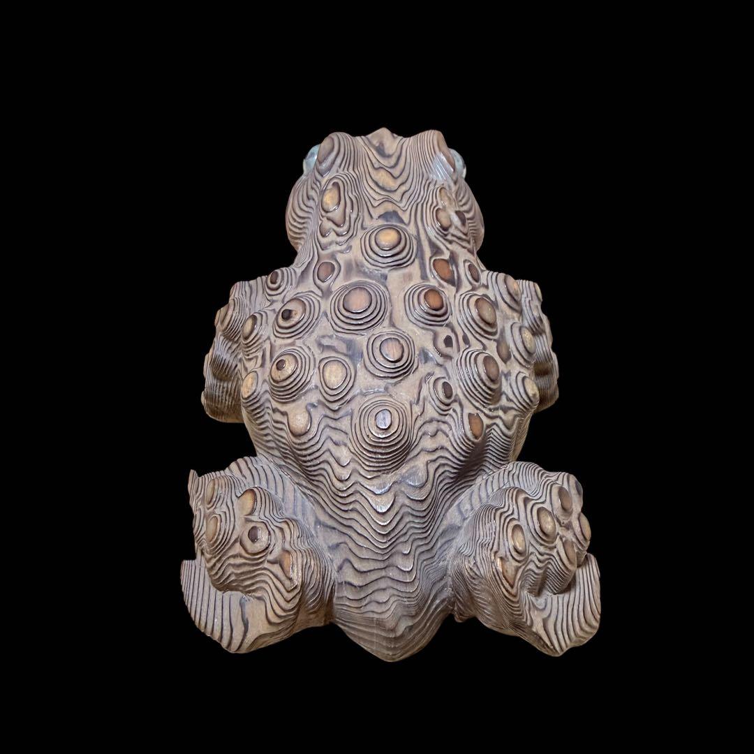 カエル　木彫り　彫刻　蛙の置物　ガマガエル