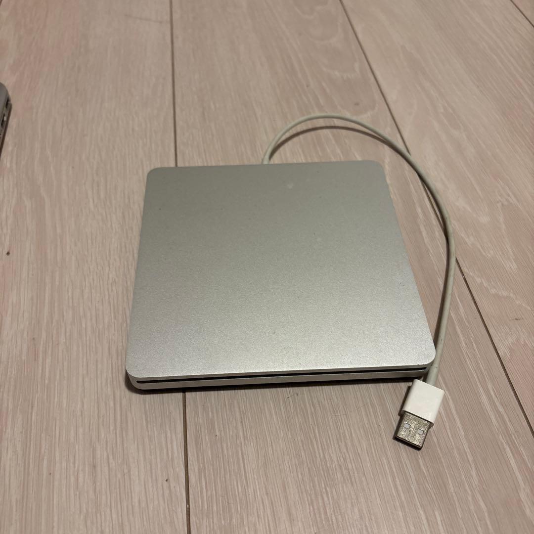 Apple MacBook シルバー 本体 + 外付けドライブ