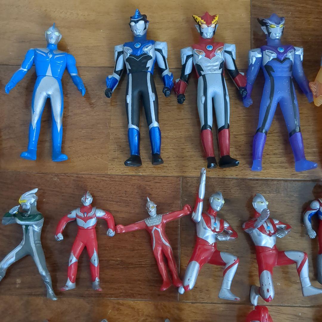 ウルトラマンシリーズ 怪獣 ソフビ　まとめ売り　43体