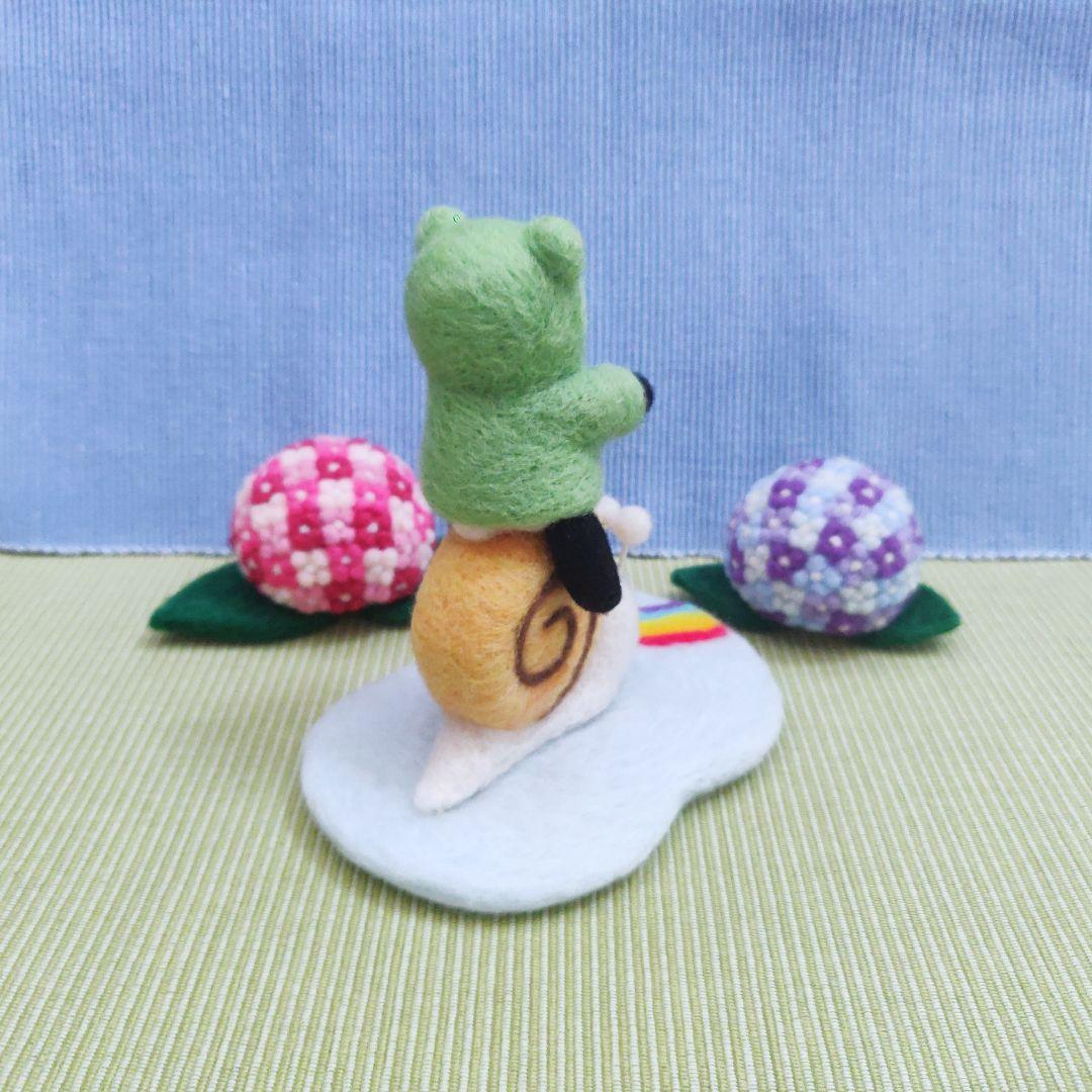 羊毛フェルト 作品 パンダちゃんとでんでんタクシー