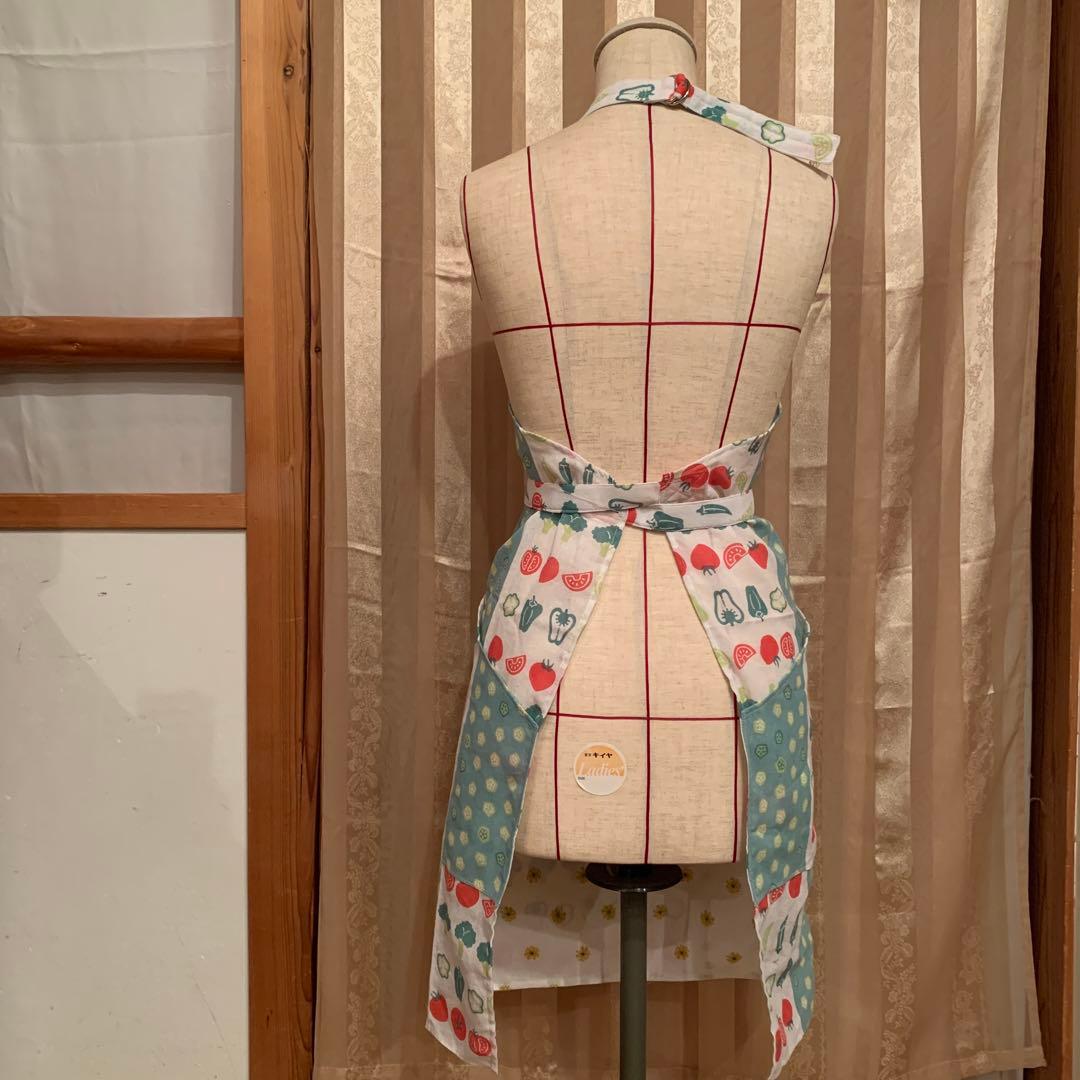 野菜　エプロン