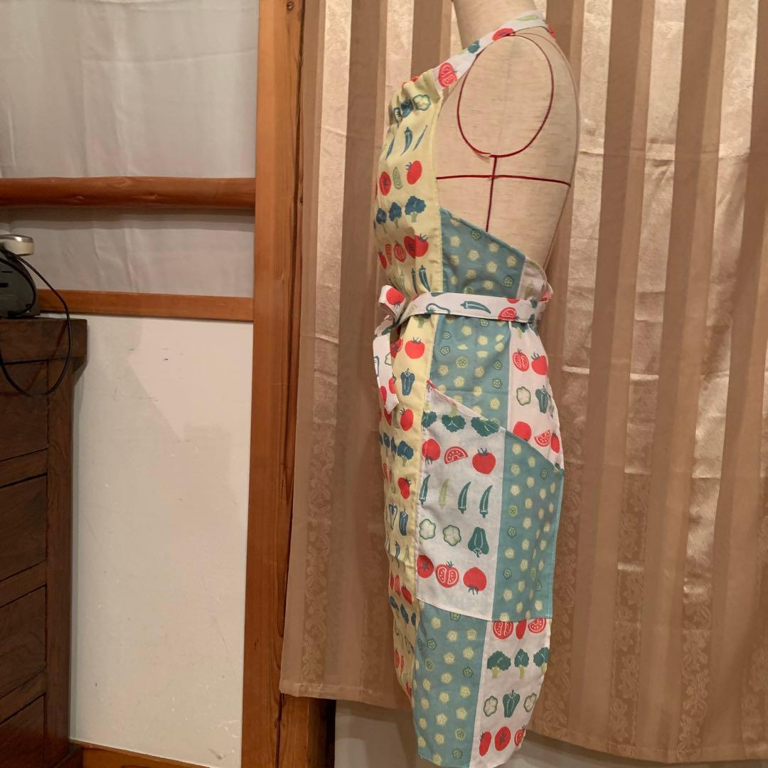 野菜　エプロン