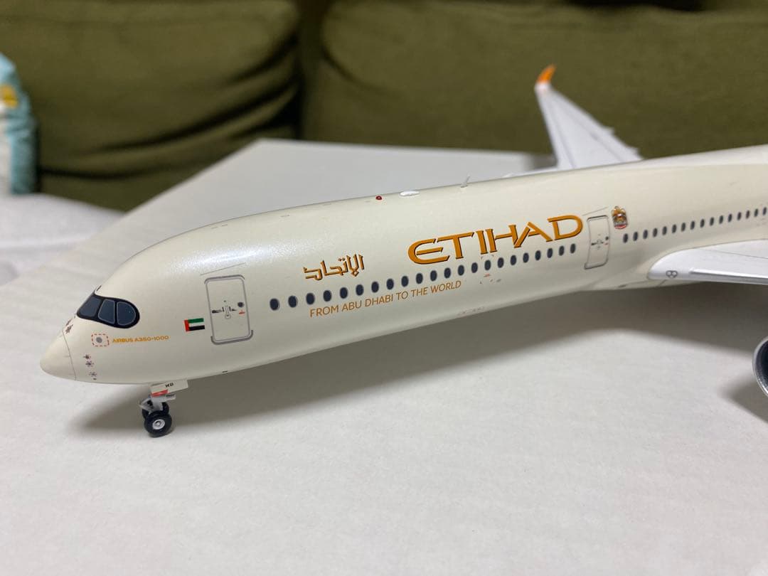 エティハド航空 Airbus A350-1000 50周年記念モデル